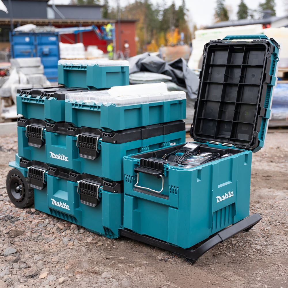 Makita P-91023 Extra Large MAKTRAK Toolbox