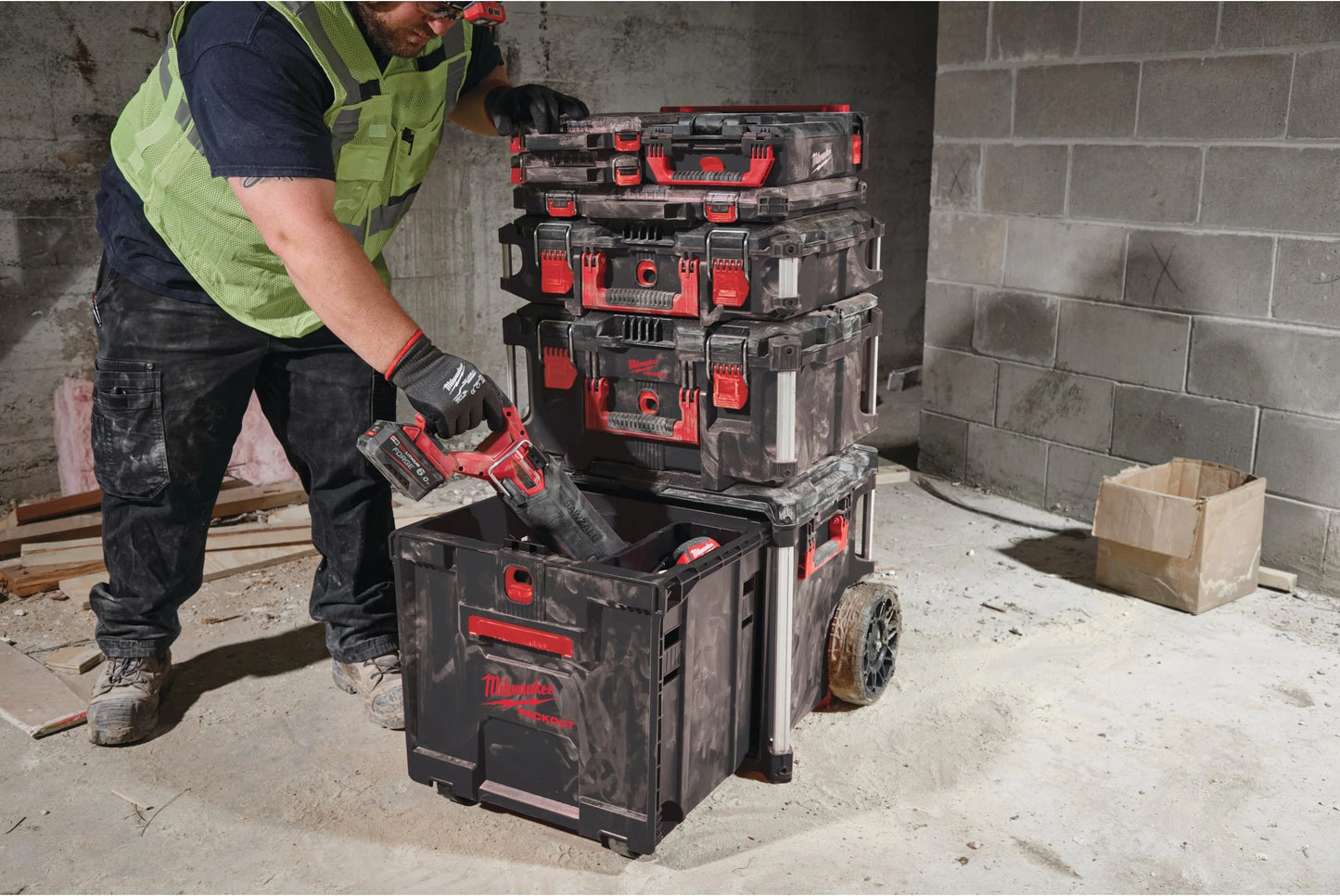 Koffer met wielen en lade PACKOUT Milwaukee
