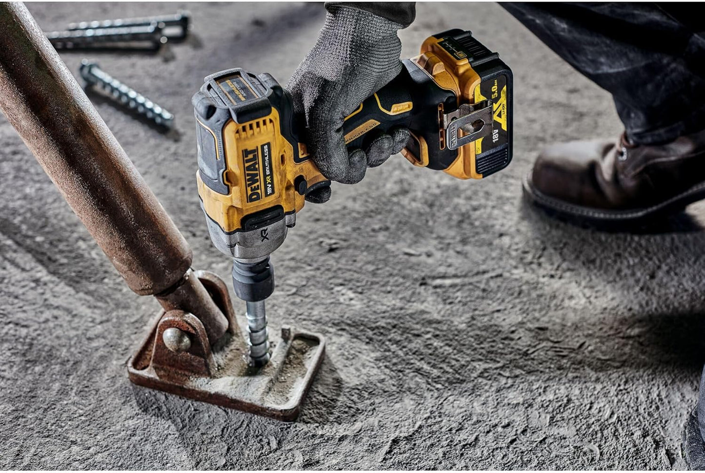 Dewalt DCF891NT 18V 1/2" XR Brushless Impact Wrench with Carrying Case