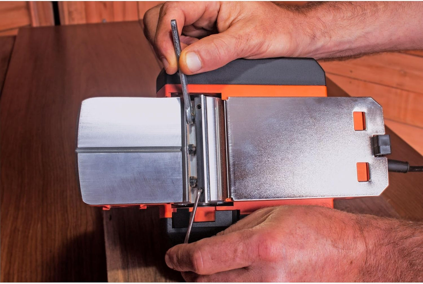 Raboteuse électrique Black+Decker BEW712-QS 710W
