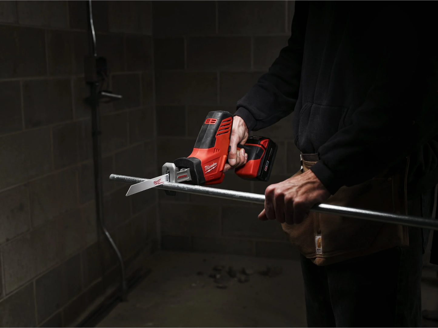 Sierra Sable 18V 20mm con hoja Milwaukee C18 HZ-0