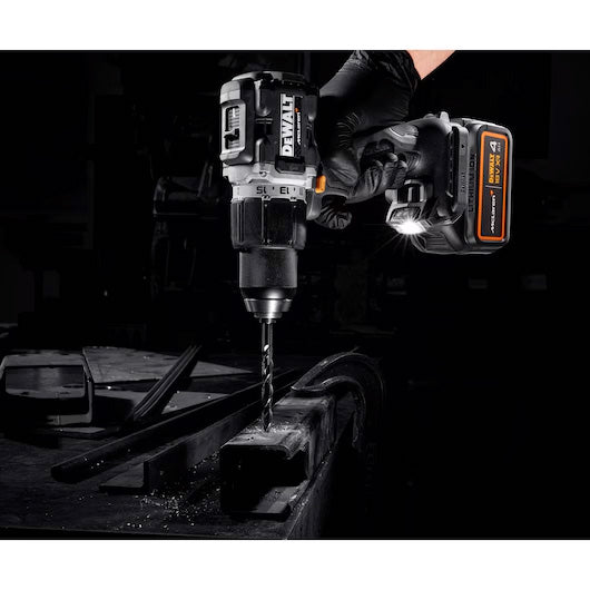 McLaren 18V 90Nm 13mm boorhamer met 2 x 4Ah batterijen + Dewalt DCD85MM2T koffer