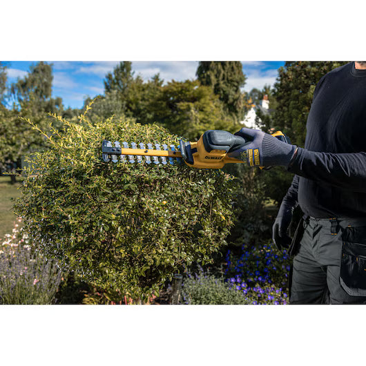Dewalt DCMHT520N 18V XR 20cm Compact Hedge Trimmer