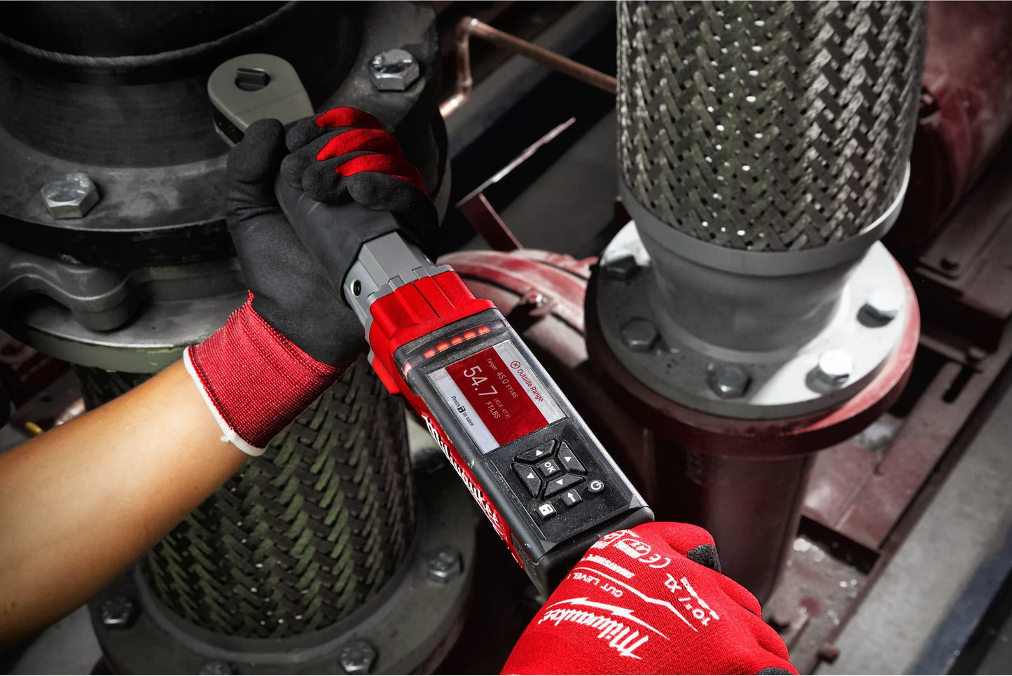 Milwaukee M12 Fuel One-Key 1/2" Torque Ratchet Wrench with Battery + Charger + Carrying Case M12 ONEFTR12-201C
