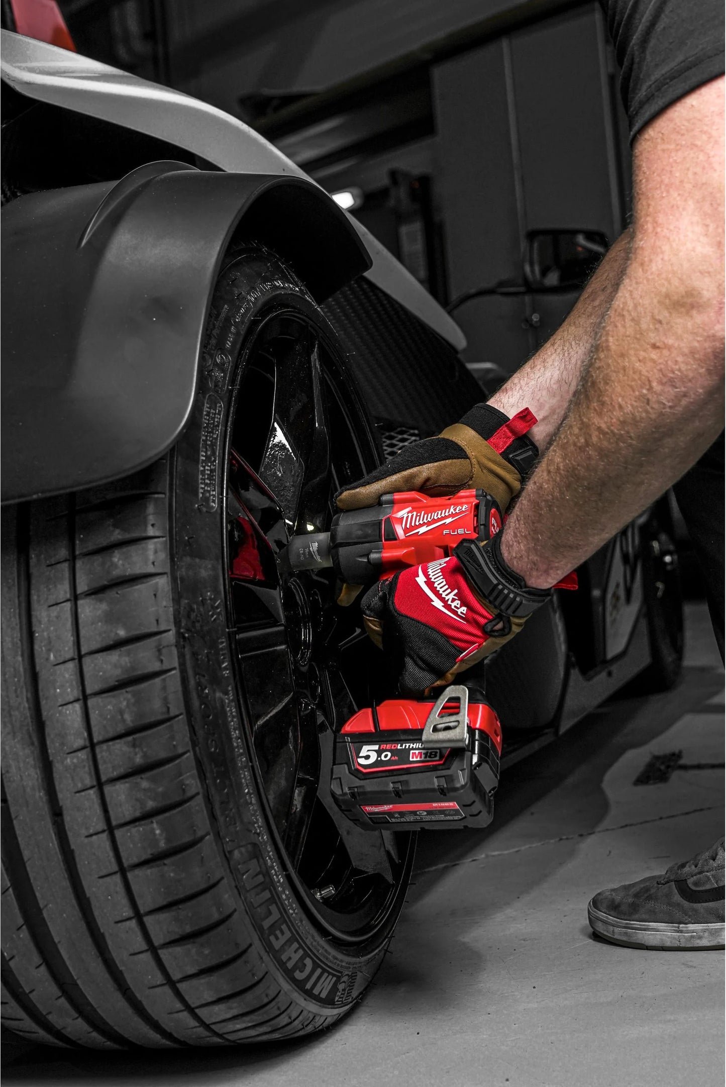 Clé à chocs à couple moyen M18 FUEL 1/2" avec anneau de friction Milwaukee M18 FMTIW2F12-502X