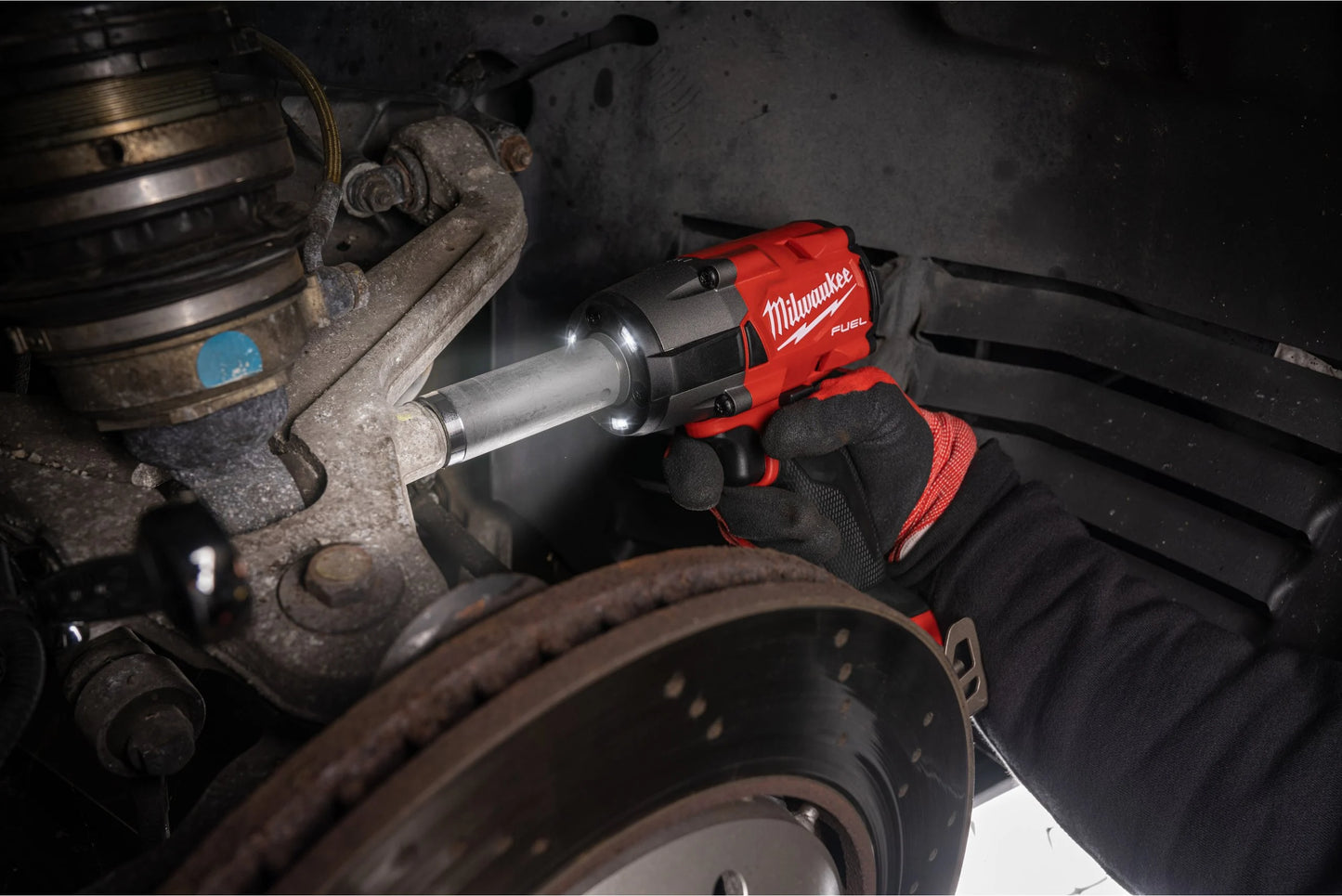 Clé à chocs à couple moyen M18 FUEL 1/2" avec anneau de friction Milwaukee M18 FMTIW2F12-502X