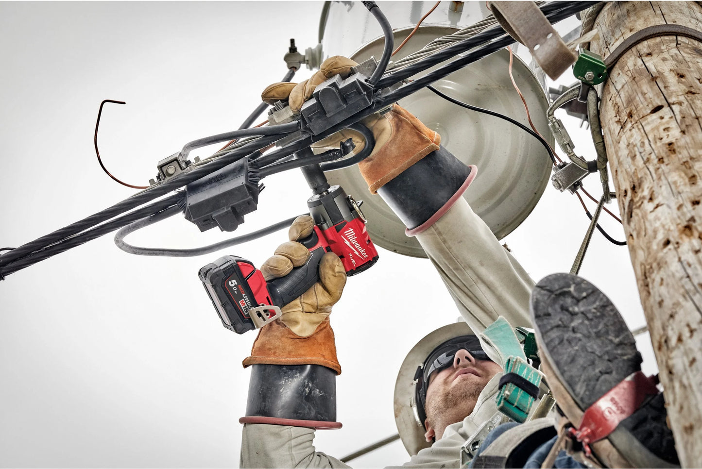 Clé à chocs à couple moyen M18 FUEL 1/2" avec anneau de friction Milwaukee M18 FMTIW2F12-502X