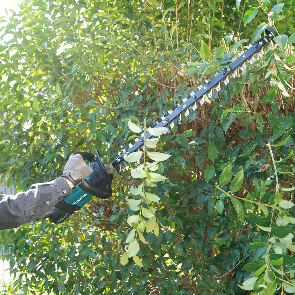 Makita UH007GZ XGT 40VMAX 75cm Hedge Trimmer