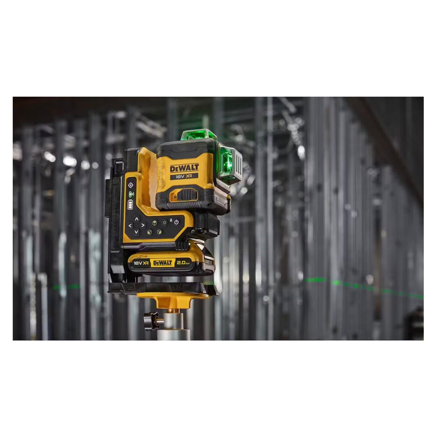 Dewalt XR 18V 3-Line 360° Green Self-Leveling Laser Level with Remote Control DCLE34035B